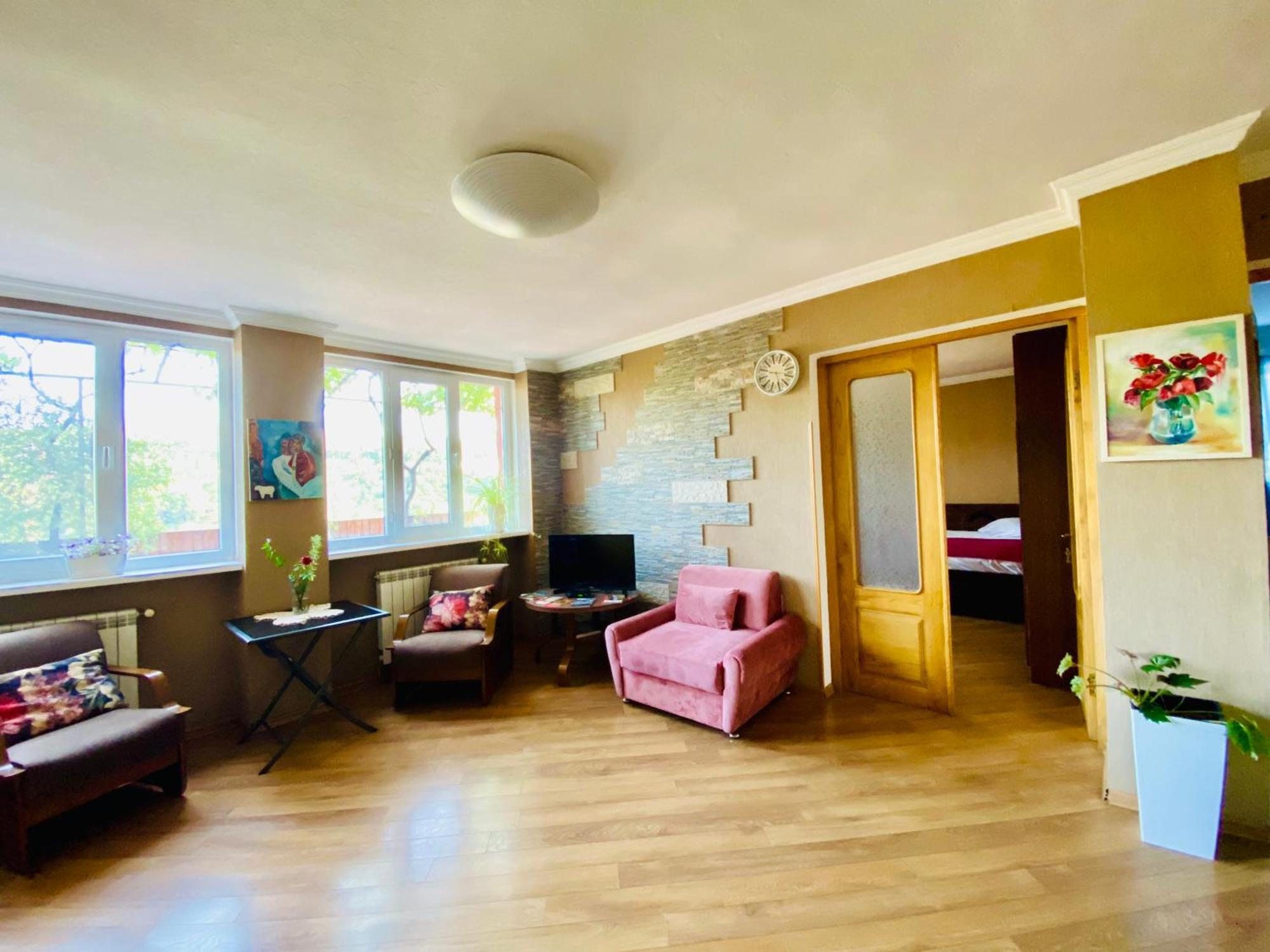 Гостевой дом Eco Holiday House Тбилиси Экстерьер фото